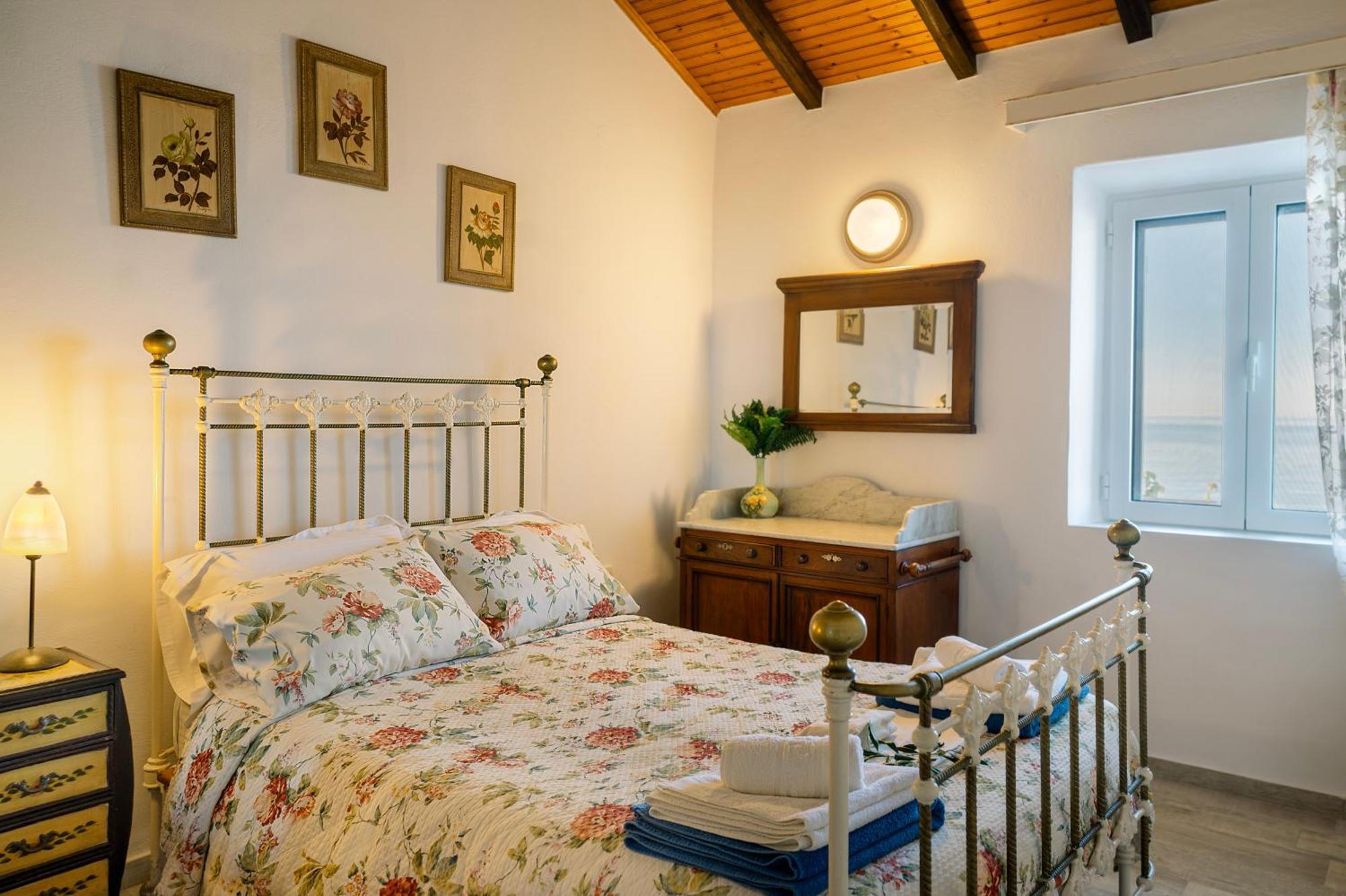 Nissaki Olive Press Villas ニサキオン エクステリア 写真
