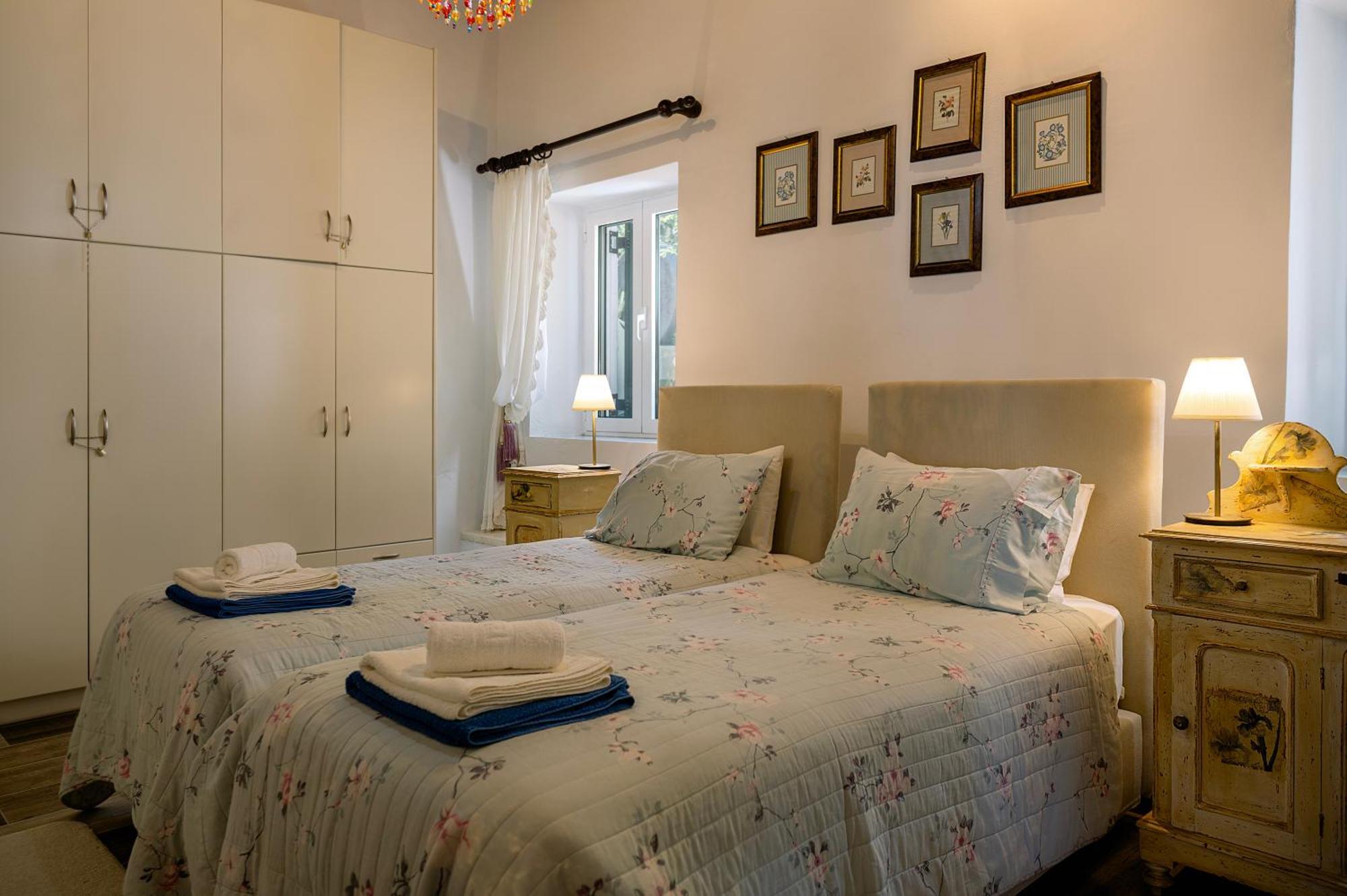 Nissaki Olive Press Villas ニサキオン エクステリア 写真